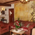 Feriehus Cozy Family House *