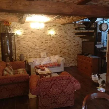 Dovolenkový dom Cozy Family House *